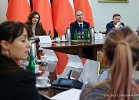 005_Minister_Adam_Andruszkiewicz_Spotkanie z przedstawicielami Amerykańskiej Izby Handlowej_01-04-2026_GJB_8253.jpg.JPG