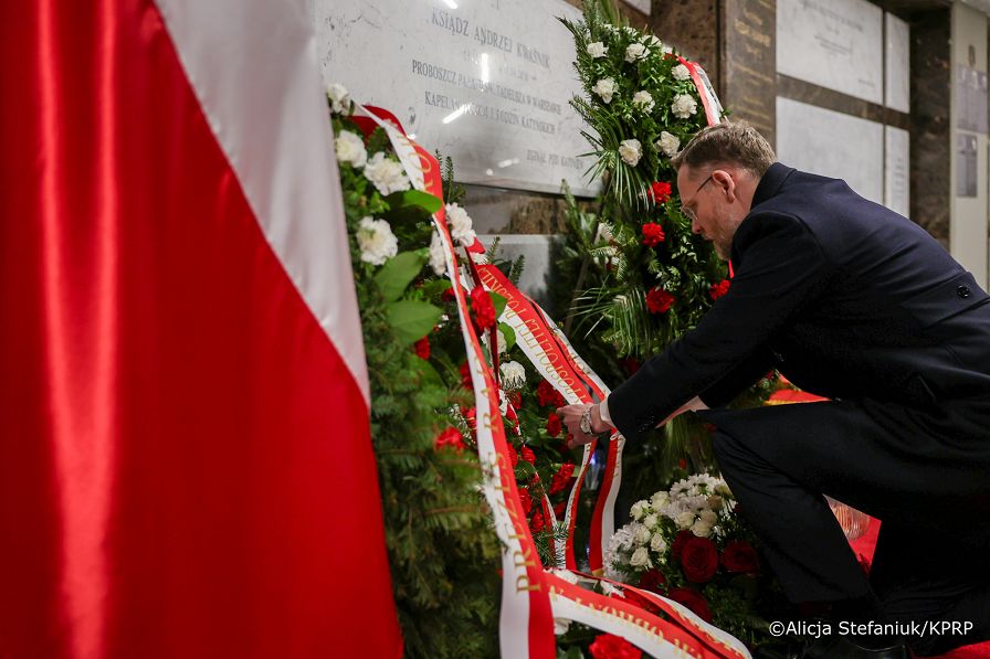 001_Minister Zbigniew Bogucki_16 rocznica katastrofy smoleńskiej_10-04-2026_7C6A3455.jpg.JPG