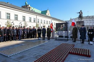 003_Prezydent_Karol_Nawrocki_rocznica_katastrofy_Smolenskiej_20260410_MWB17411.jpg