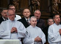 008_Prezydent Karol Nawrocki_16 rocznica katastrofy smoleńskiej_Msza Święta_10-04-2026_MWB23979.jpg.JPG