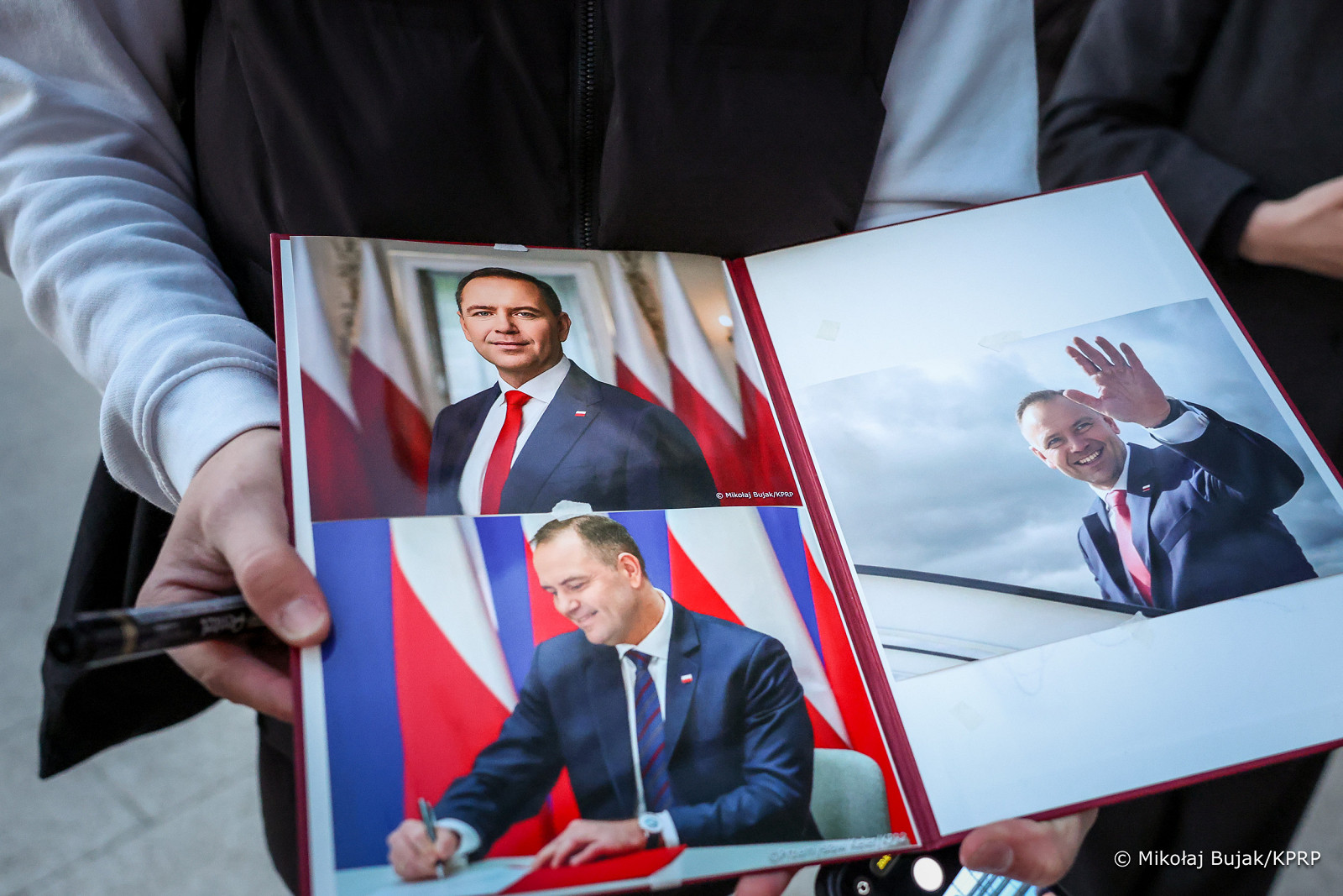 001_Prezydent_Karol_Nawrocki_wywiad_Kanal_Zero_Krzysztof_Stanowski_Robert_Mazurek 1_20260417_MWB10222.jpg [894.45 KB]