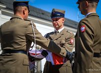 010_Palac_Prezydencki_zmiana_flagi_20260418_MWB26380.jpg