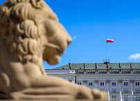 006_Palac_Prezydencki_zmiana_flagi_20260418_MWB26146.jpg
