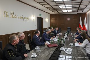 10_Mateusz_Kotecki_przedstawiciele_firmy_Solino_SA_20260423_PK1_8089.jpg