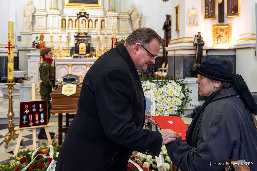 005_Doradca_Jan_Jozef_Kasprzyk_pogrzeb_Stefania_Szantyr_Powolna_20260423_MB1_1281.jpg