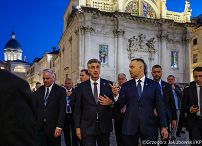 032_Prezydent Karol Nawrocki_Chorwacja_Szczyt Trójmorza_Spacer ulicami Dubrownika_28-04-2026_GJB_8637.jpg.JPG
