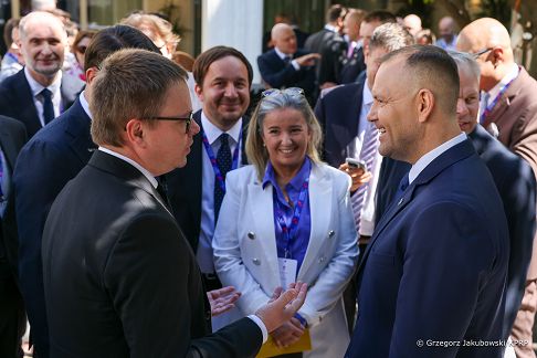 007_Prezydent_Karol_Nawrocki_spotkanie_Przedsiebiorcy_Dubrownik_Chorwacja_20260428_GJB_6769.jpg