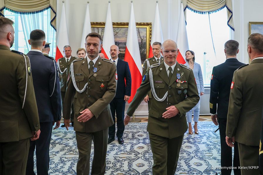 012_General_Miroslaw_Brys_odznaczenia_panstwowe_Belweder_20260428_PK1_0821.jpg