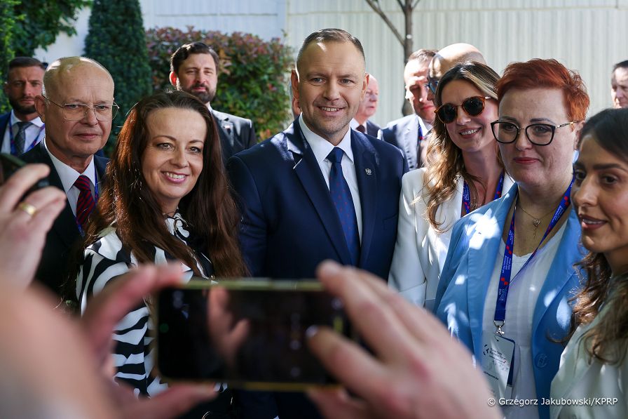 003_Prezydent_Karol_Nawrocki_spotkanie_Przedsiebiorcy_Dubrownik_Chorwacja_20260428_GJB_6343.jpg