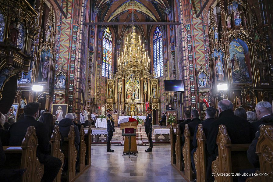 07_Karol_Nawrocki_pogrzeb_posel_Lukasz_Litewka_20260429_GJB_8815.jpg