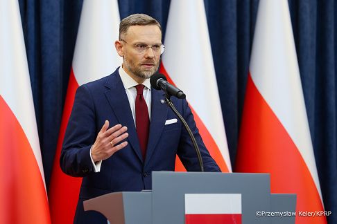 002_Minister Zbigniew Bogucki_Konferencja prasowa_01-04-2026_PK2_7394.jpg.JPG