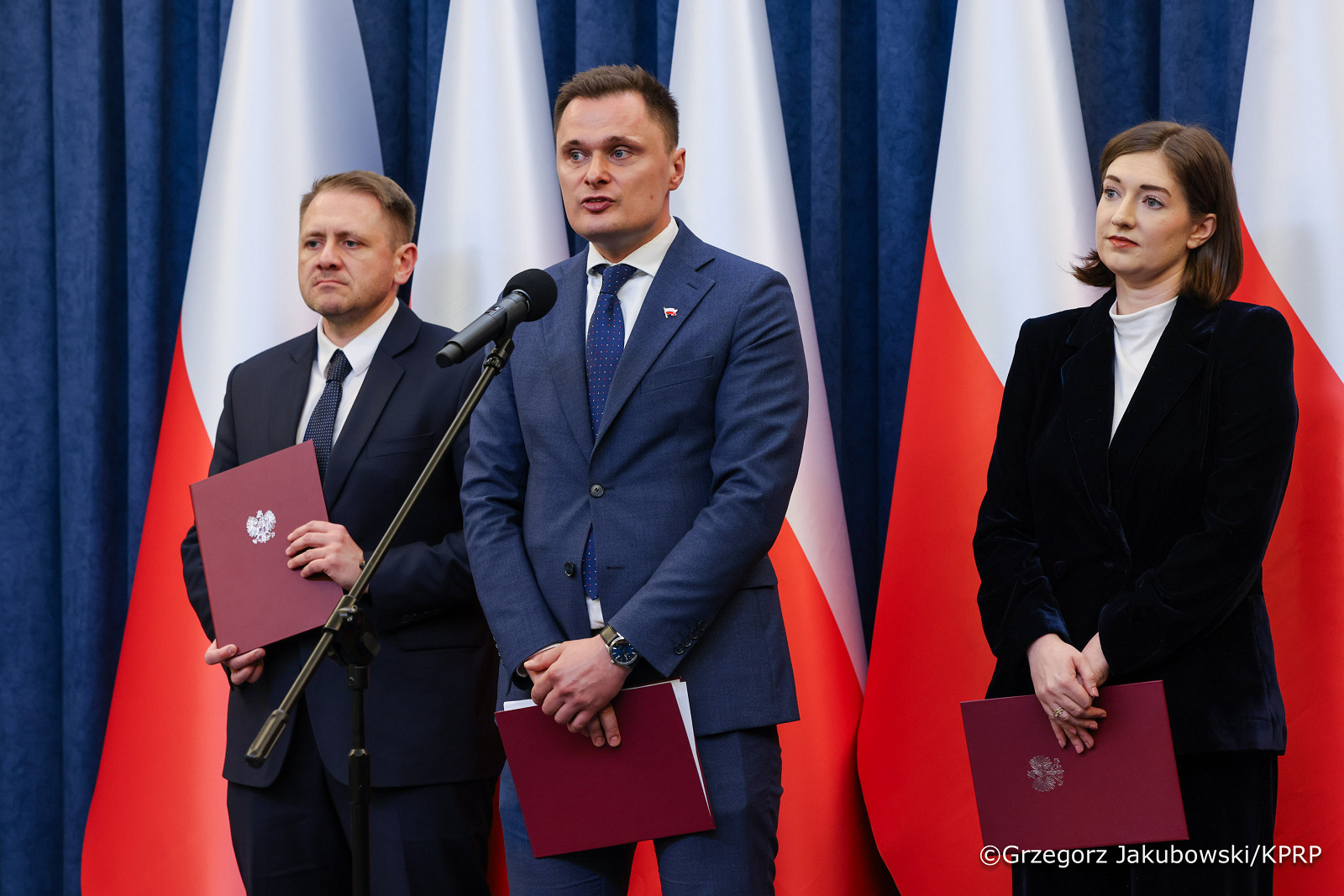 008_Minister_Mateusz_Kotecki_Konferencja prasowa_07-04-2026_GJB_8717.jpg.JPG [689.81 KB]