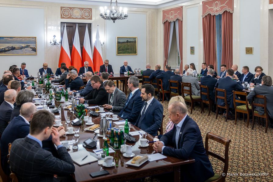 005_Minister_Karol_Rabenda_posiedzenie_Rada_Biznesu_20260408_MB1_8665.jpg