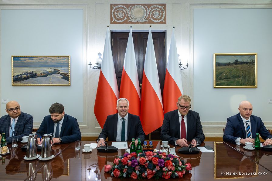 004_a_Minister_Karol_Rabenda_posiedzenie_Rada_Biznesu_20260408_MB1_8651.jpg
