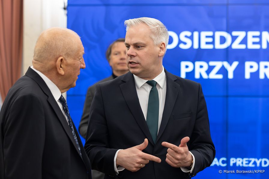 002_Minister_Karol_Rabenda_posiedzenie_Rada_Biznesu_20260408_MB2_5926.jpg