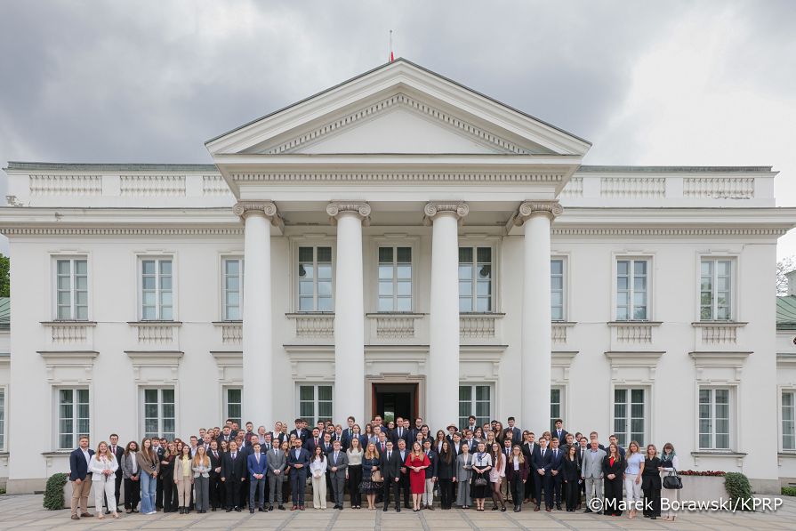14_Minister Adam Andruszkiewicz_Posiedzenie Rady Młodzieży_08-05-2026_MB1_7050.jpg.JPG
