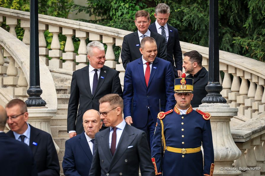 020_Prezydent_Karol_Nawrocki_Szczyt_B9_Wolodymyr_Zelenski_20260513_MWB27493.jpg