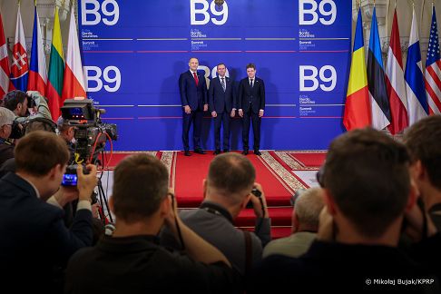 003_Prezydent_Karol_Nawrocki_Szczyt_B9_20260513_MWB11122_1.jpg