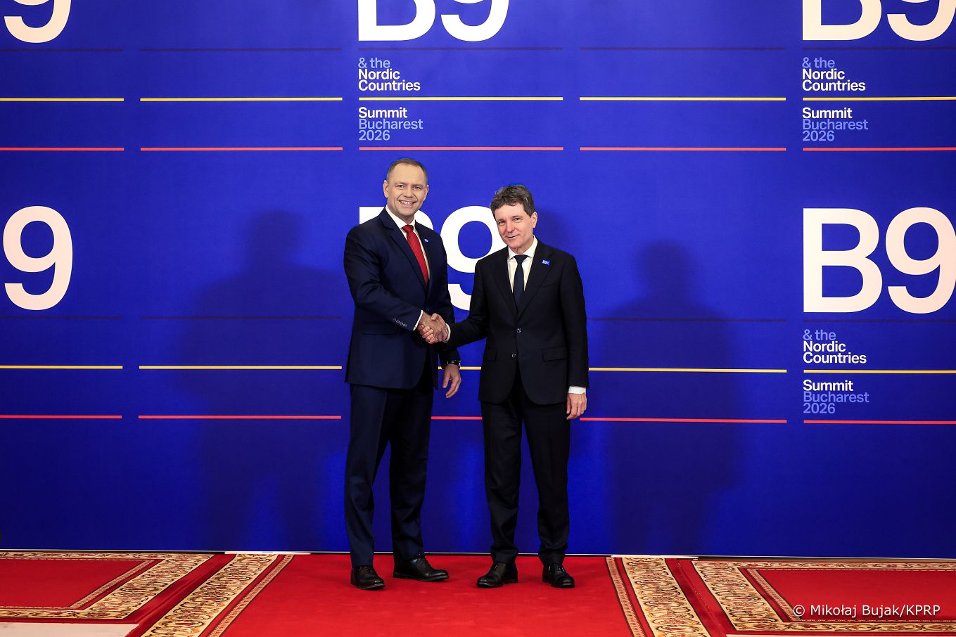 001_b_Prezydent_Karol_Nawrocki_Szczyt_B9_20260513_MWB24553.jpg