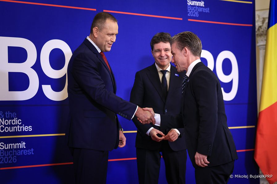 006_a_Prezydent_Karol_Nawrocki_Szczyt_B9_20260513_MWB24831.jpg