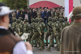 27_Karol_Nawrocki_Centralne_Obchody_Swieta_Strazy_Granicznej_Lublin_20260516_MB2_2415.jpg