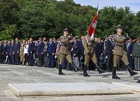 21_Karol_Nawrocki_Polski_Cmentarz_Wojenny_Monte _Cassino_20260518_MWB22832.jpg
