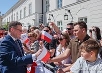 043_Udział Pary Prezydenckiej w uroczystościach z okazji Dnia Flagi RP oraz Dnia Polonii i Polaków za Granicą_02-05-2026_PK1_3090.jpg.JPG