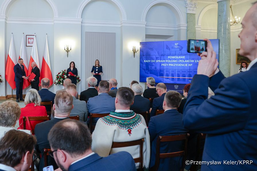 008_Prezydent Karol Nawrocki_Powołanie Rady Polonii przy Prezydencie RP_02-05-2026_PK1_1675.jpg.JPG