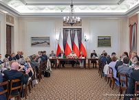 001_Minister Agnieszka Jędrzak_Posiedzenie Rady Polonii przy Prezydencie RP_02-05-2026_PK1_2275.jpg