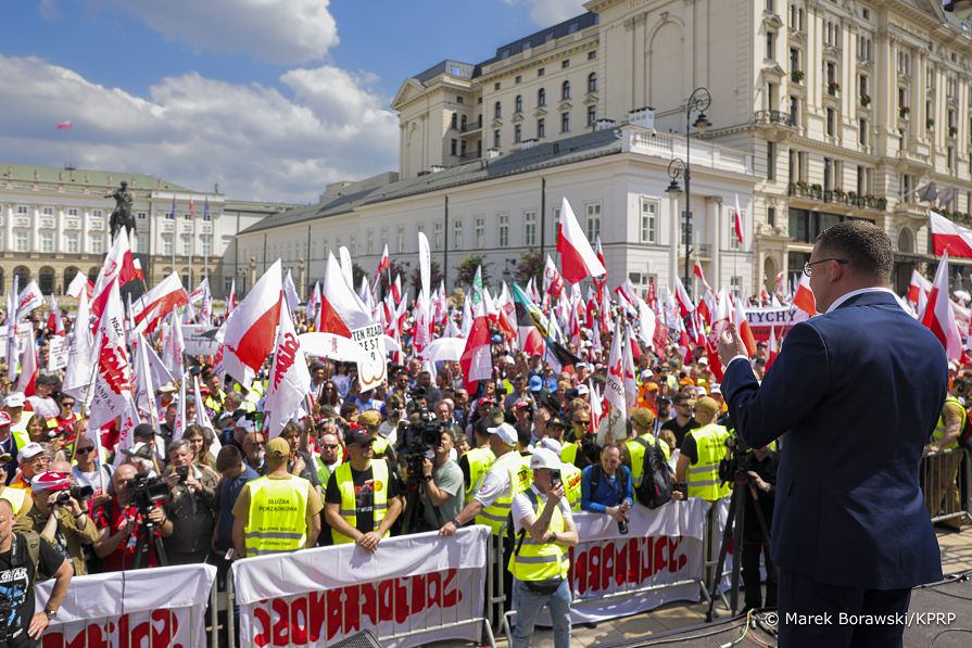 07_Pawel_Szefernaker_wystapienie_protest_Sildarnosc_20260520_MB1_3777.jpg