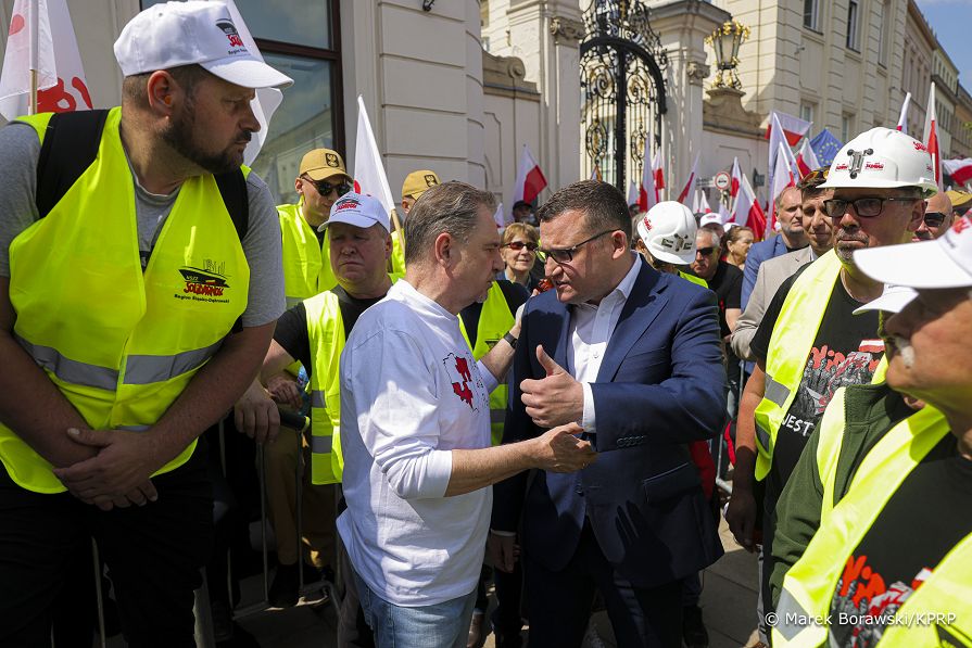 04_Pawel_Szefernaker_wystapienie_protest_Sildarnosc_20260520_MB1_3714.jpg