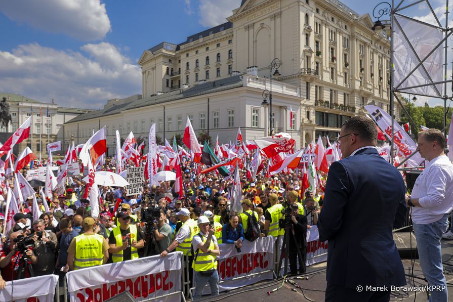 10_Pawel_Szefernaker_wystapienie_protest_Sildarnosc_20260520_MB1_3794.jpg