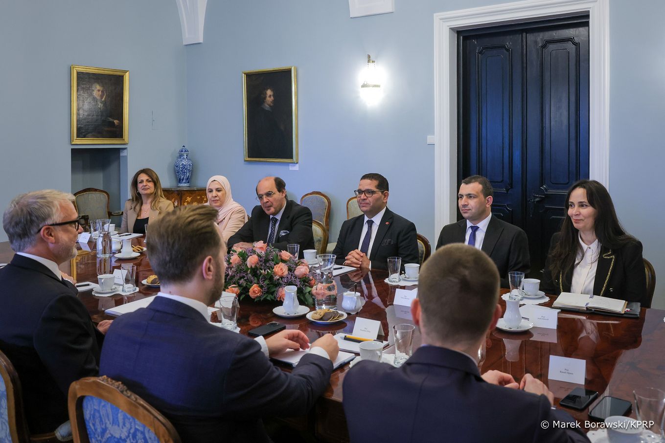 003_Ambasador_Rafal_Kos_spotkanie_delegacja_Ambasada_Tunezji_20260521_MB1_4495.jpg