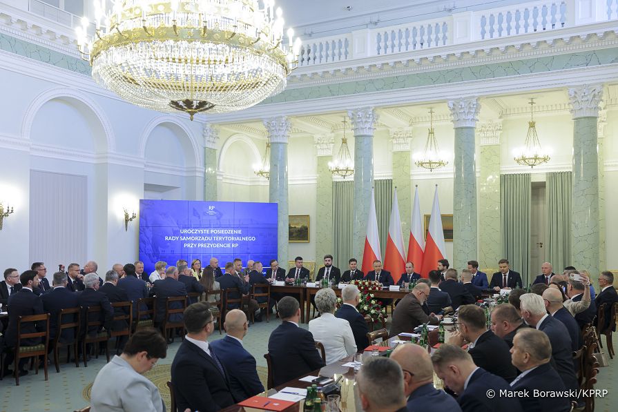 21_Adam_Andruszkiewicz_Rada_ds_Samorzadu_20260526_MB1_5709-1.jpg
