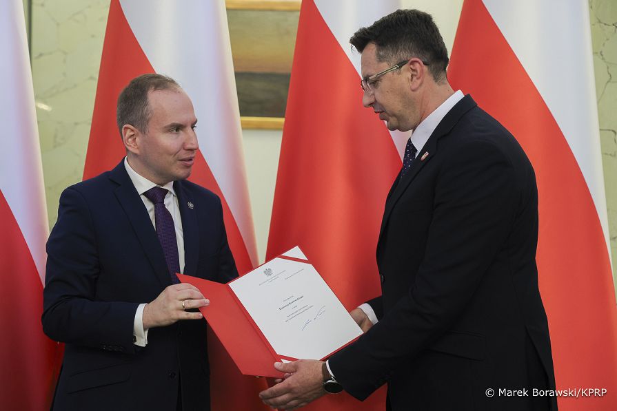 08_Adam_Andruszkiewicz_Rada_ds_Samorzadu_20260526_MB1_4914.jpg