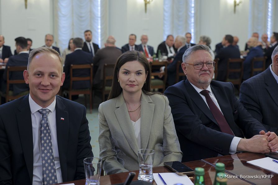 18_Adam_Andruszkiewicz_Rada_ds_Samorzadu_20260526_MB1_5124.jpg