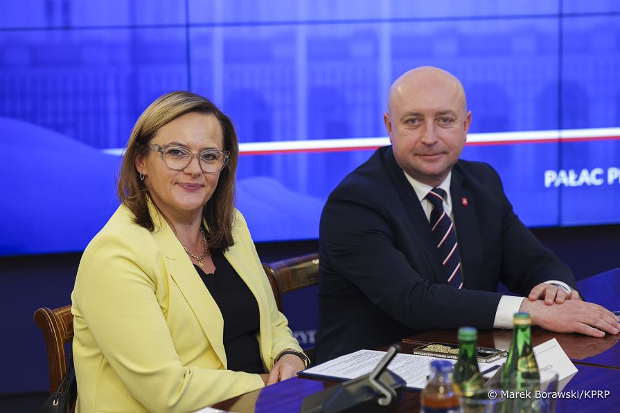 04_Adam_Andruszkiewicz_Rada_ds_Samorzadu_20260526_MB2_3750.jpg