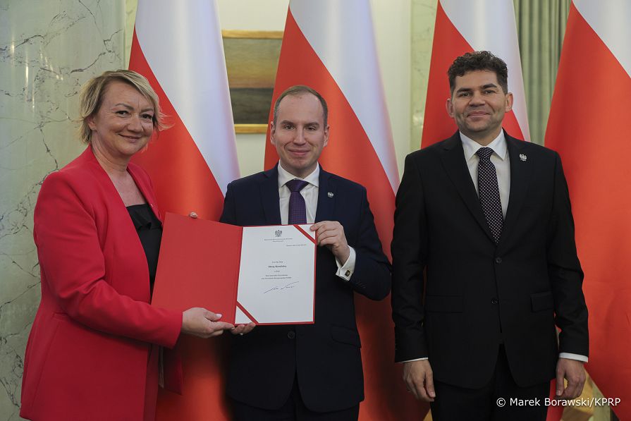 07_Adam_Andruszkiewicz_Rada_ds_Samorzadu_20260526_MB1_4899.jpg