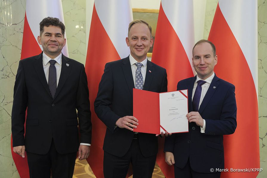 13_Adam_Andruszkiewicz_Rada_ds_Samorzadu_20260526_MB1_4984.jpg