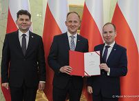 13_Adam_Andruszkiewicz_Rada_ds_Samorzadu_20260526_MB1_4984.jpg