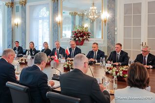 018_Para Prezydencka_Wizyta w Szwajcarii_Spotkanie plenarne_27-05-2026_MB1_8448.jpg.JPG