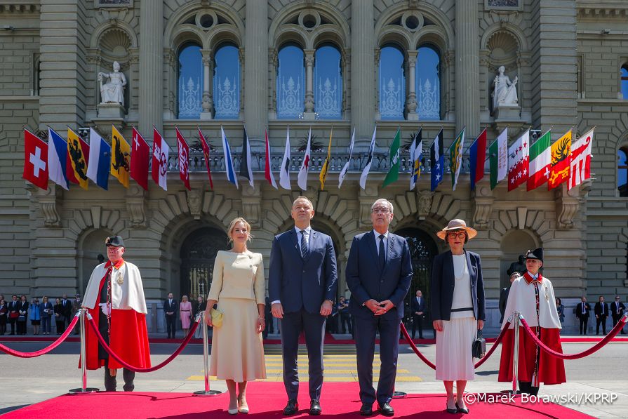 003_Para Prezydencka_Wizyta w Szwajcarii_Ceremonia powitania oficjalnego_Przydent Szwajcarii Guy Parmelin_27-05-2026_MB1_7758.jpg.JPG