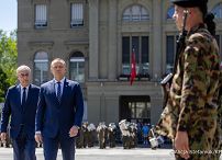 002_A_Para Prezydencka_Wizyta w Szwajcarii_Ceremonia powitania oficjalnego_Przydent Szwajcarii Guy Parmelin_27-05-2026_340A7586.jpg.JPG