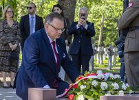 10_Jozef_Kasprzyk_Powazki_20260526_2026.05.26 Dzien Matki Skladanie_10.jpg