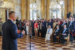 014_Prezydent Karol Nawrocki_Piewsza Dama Marta Nawrocka_Uroczystość wręczenia odznacze państwowych_03-05-2026_PK1_3895.jpg.JPG