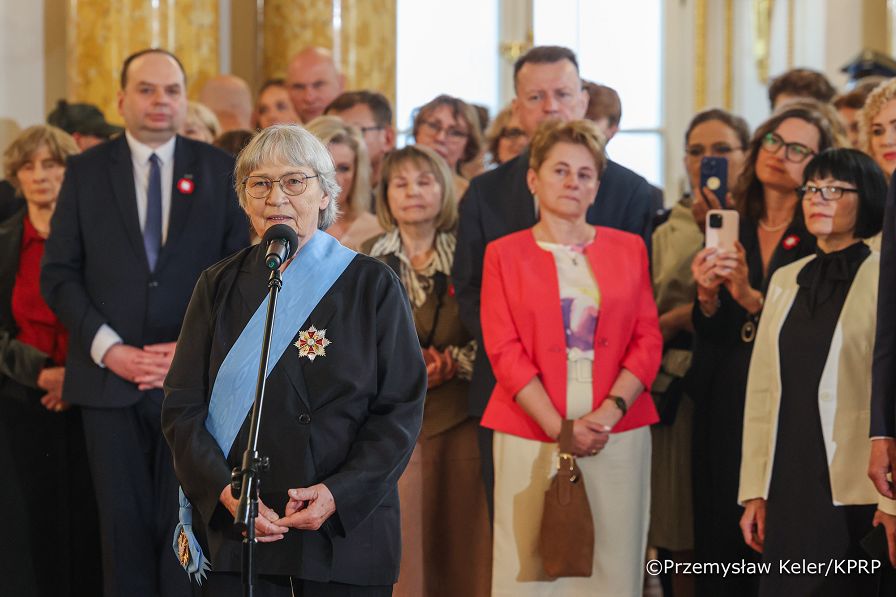 021_Prezydent Karol Nawrocki_Piewsza Dama Marta Nawrocka_Uroczystość wręczenia odznacze państwowych_03-05-2026_PK2_8263.jpg.JPG