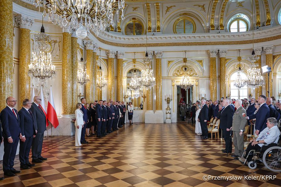 001_Prezydent Karol Nawrocki_Piewsza Dama Marta Nawrocka_Uroczystość wręczenia odznacze państwowych_03-05-2026_PK1_3735.jpg.JPG