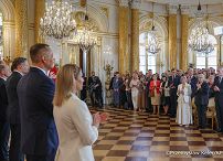 003_Prezydent Karol Nawrocki_Piewsza Dama Marta Nawrocka_Uroczystość wręczenia odznacze państwowych_03-05-2026_PK1_3783.jpg.JPG