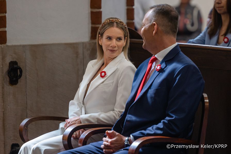 005_Prezydent Karol Nawrocki_Piewsza Dama Marta Nawrocka_Msza Święta za Ojczyznę_03-05-2026_PK2_7305.jpg.JPG