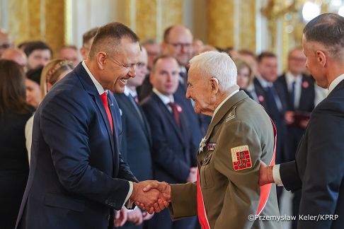 010_Prezydent Karol Nawrocki_Piewsza Dama Marta Nawrocka_Uroczystość wręczenia odznacze państwowych_03-05-2026_PK2_7957.jpg.JPG